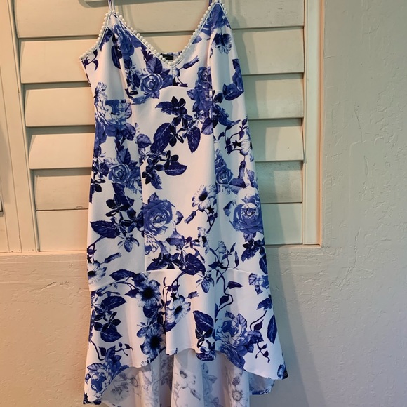 Jump Dresses & Skirts - Summer dress size large